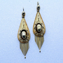 Victorian Earrings Etruscan Revival 18k Gold Granulation Filigree fringes (6558)