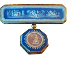 Antique Gold Wedgwood Jasper Tricolor Plaque Brooch (4483)