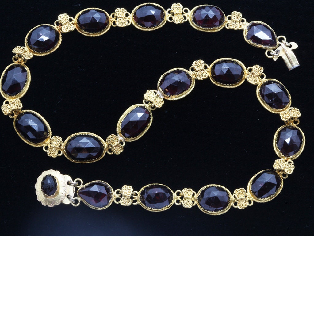 Antique Georgian Necklace 18k Gold Garnets and Filigree (5131)
