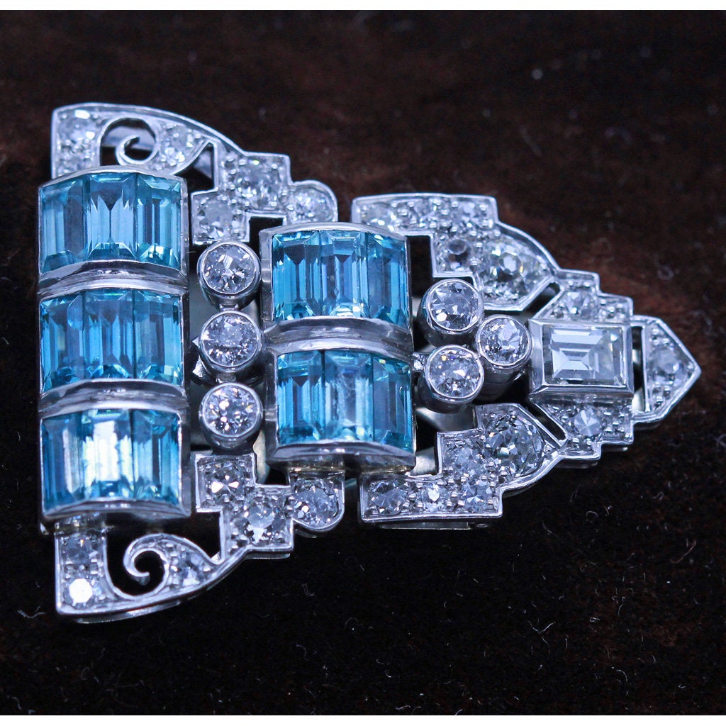 Art Deco Pair Dress Clips Brooch Convertible Plat 18k Gold Diamonds Zircons(6939)