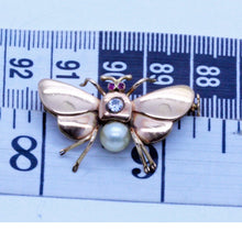 Vintage Retro Pair Butterfly Brooches Gold Diamonds Rubies Pearls Unisex (6999)