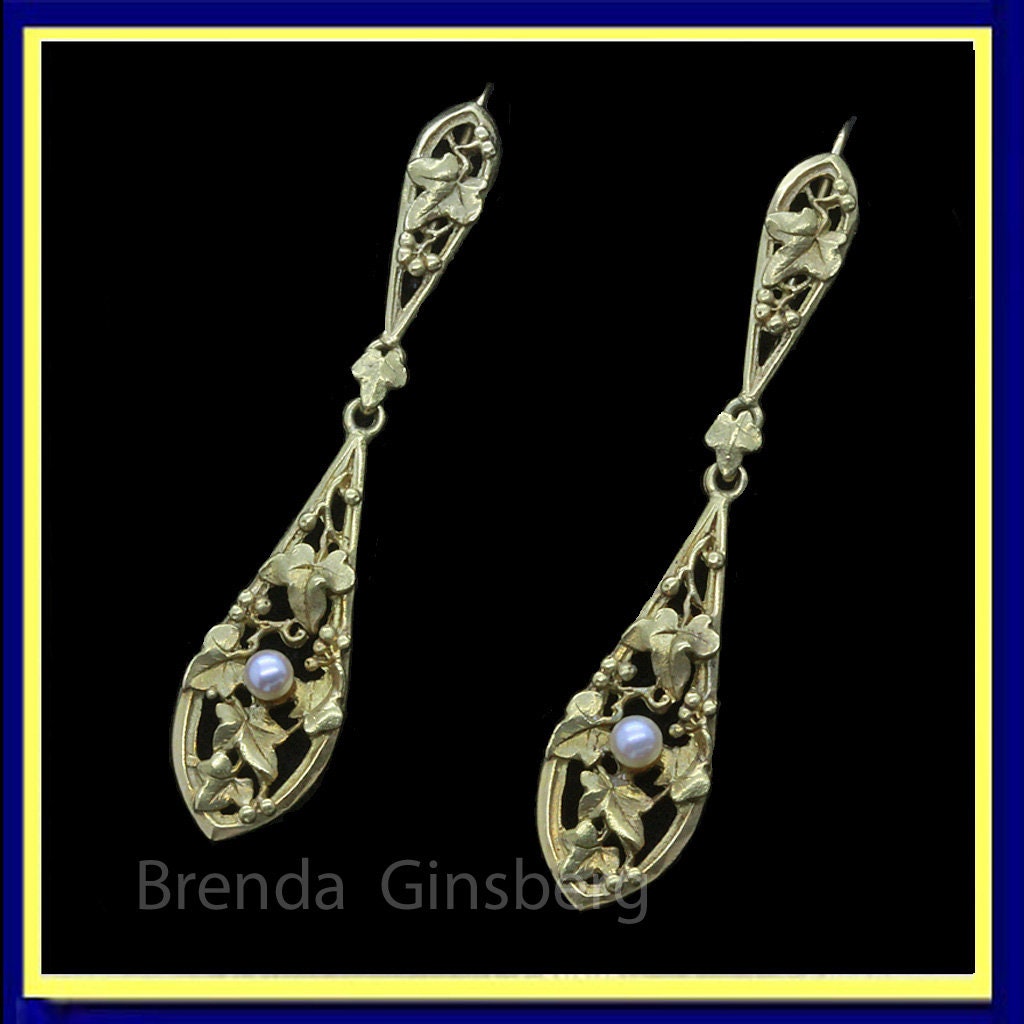 Antique Art Nouveau Earrings 18k Gold Pearl very Long French Ear Pendants (7014)
