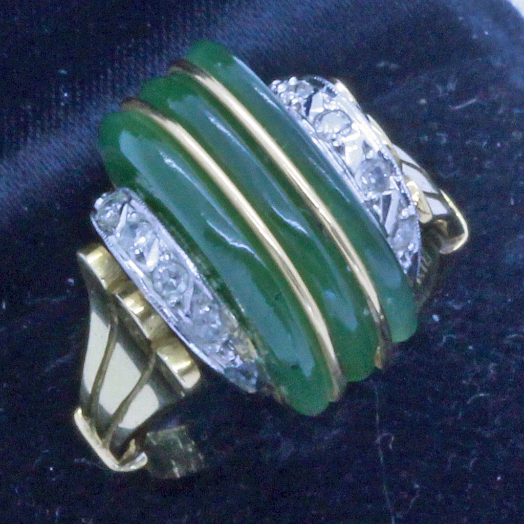 Vintage Retro Ring 18k Gold Jade Diamonds Made circa 1940's Appraisal (7064)