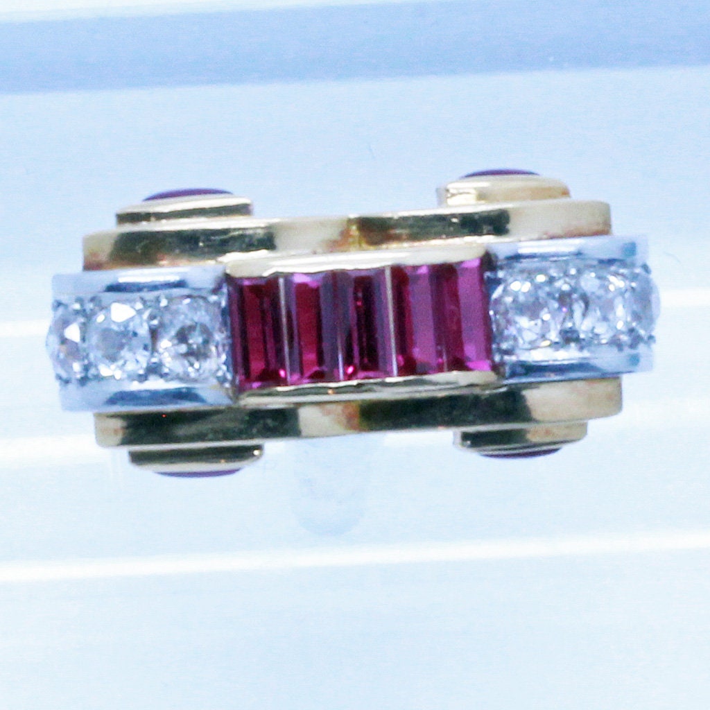 Vintage Retro Ring 18k Gold Rubies Diamonds Geometric Design 1940's (7063)
