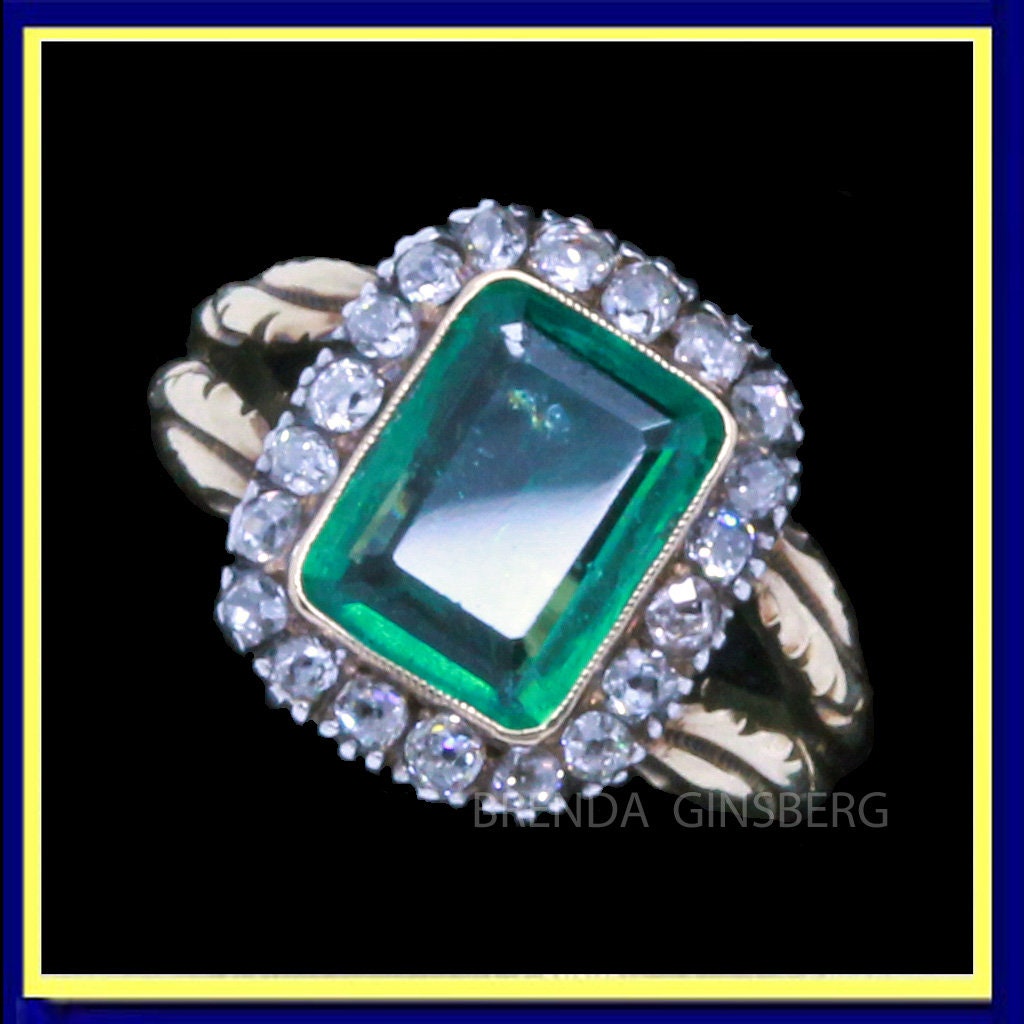 Antique French Victorian Ring 18k Gold Emerald Diamonds Engagement Ring (7097)