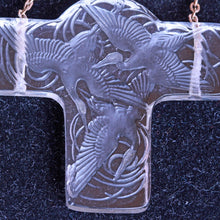 R. Lalique Antique Glass Pendant Storks Cignognes 1919 Gold Chain Unisex (7123)