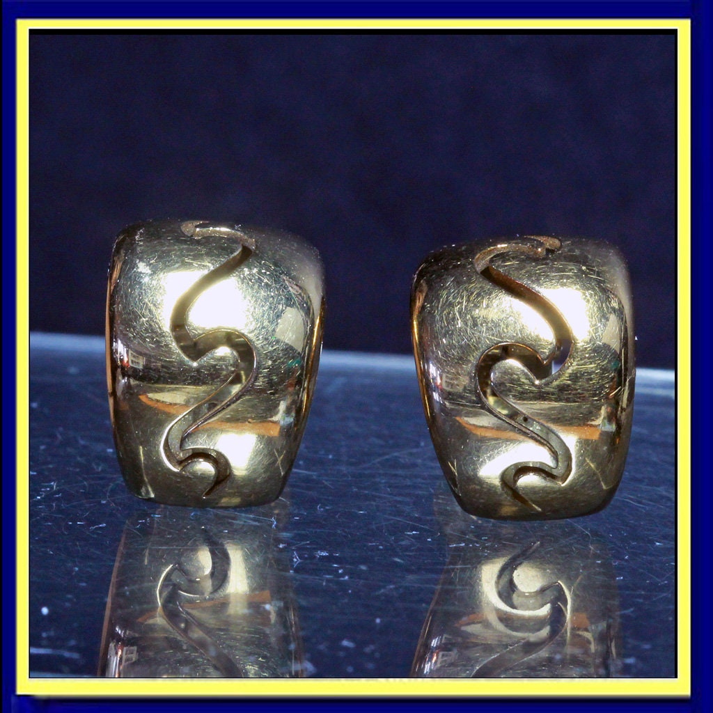 VCA Van Cleef and Arpels Earrings Hoop Ear Clips 18k Gold Vintage French (5884)