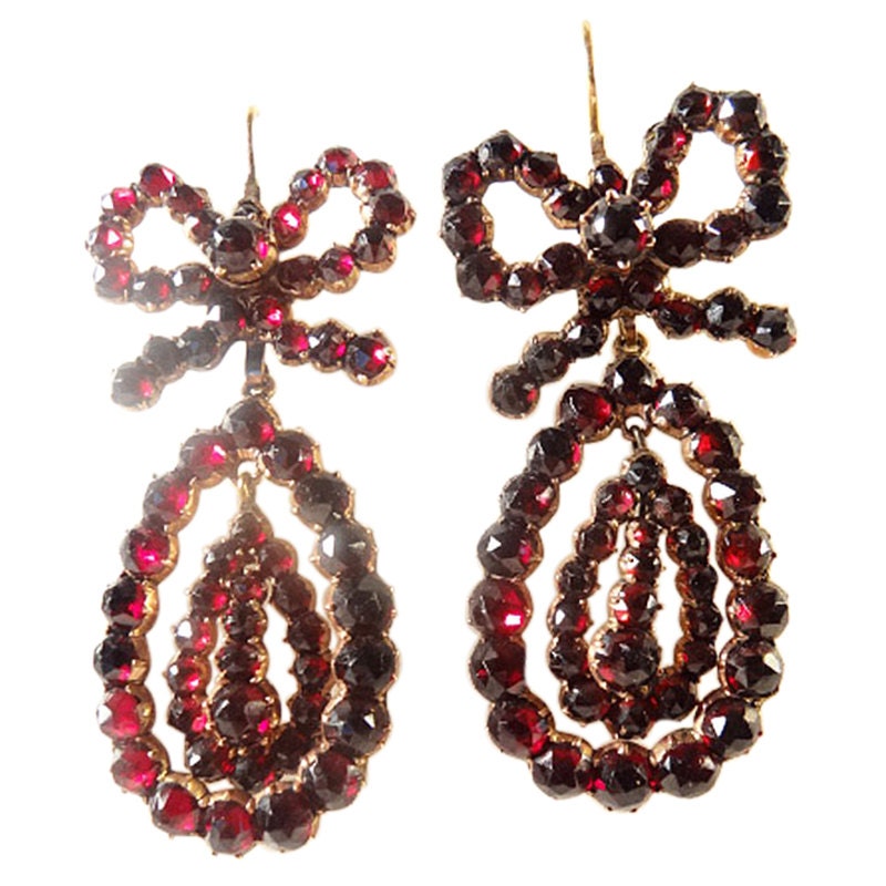 Antique French Georgian Earrings Pendeloque Ear Drops Gold Garnets (5446)