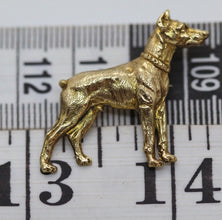 Vintage Doberman Pinscher Dog Brooch Figural Gold Pin Unisex (5912)
