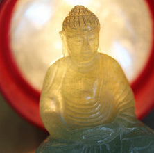 Antique Chinese Carved miniature Jade Sculpture Buddha Qing Dynasty China  (5529)