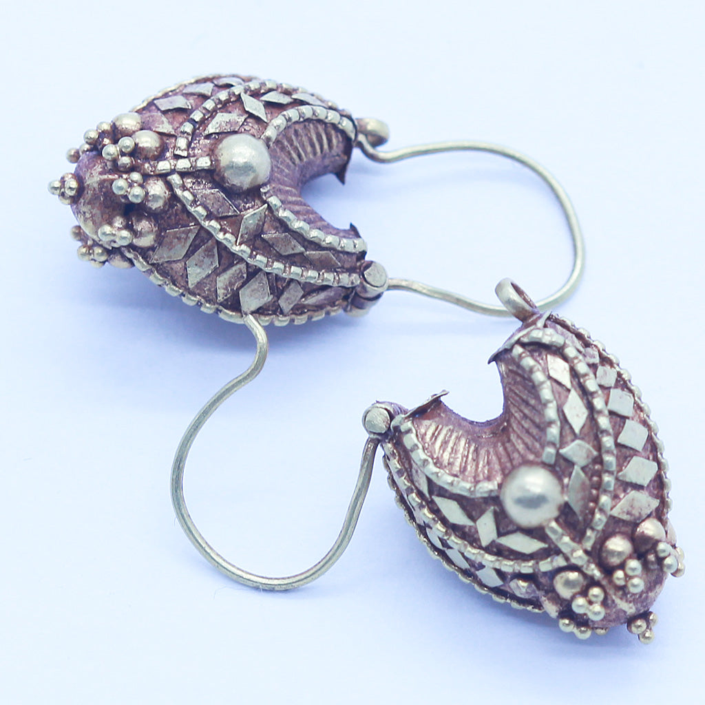 Antique Indian Earrings 22k Gold Granulation Exquisite Detail (6448)