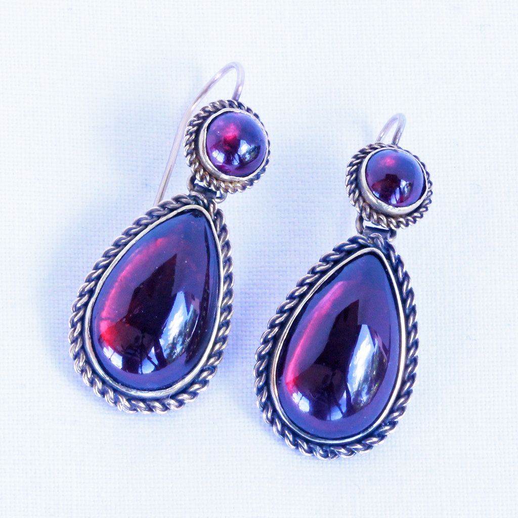 Antique Victorian Earrings articulated ear pendants Gold Garnets English (7221)