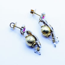 Antique / vintage earrings Gold Rubies Pearls Indian Dangle Drop Earrings (7250)