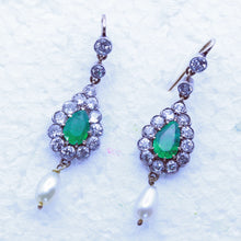 Antique vintage earrings emeralds diamonds pearls gold Ear Pendants (7255)