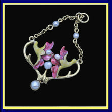 Pendant antique Art Nouveau gold enamel pearls English
