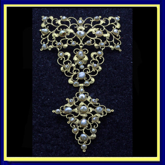 antique Baroque pendant collar stomacher gold pearls Venice