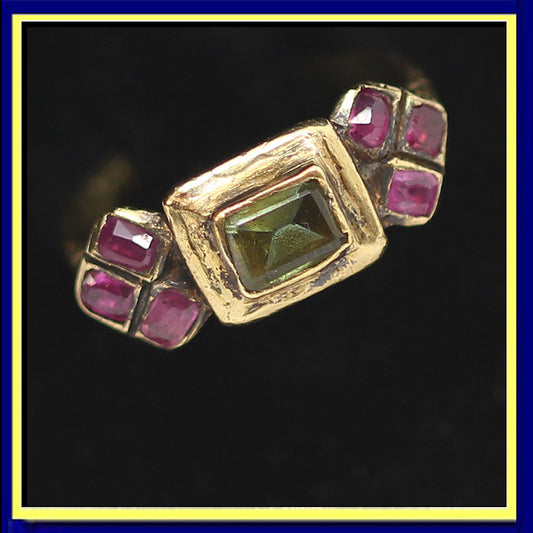 Antique Renaissance ring early XVI century ruby chrysoberyl gold