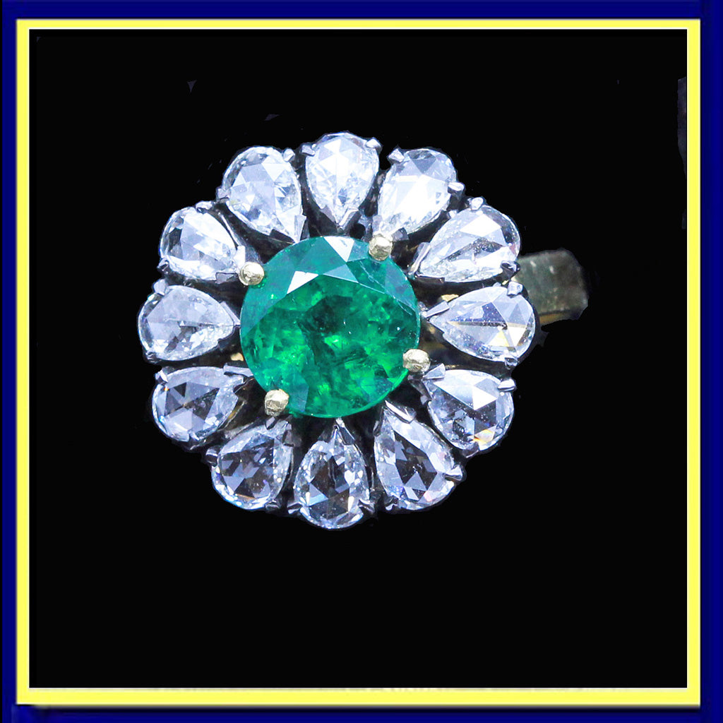 vintage ring gold emerald diamonds Golconda Indian
