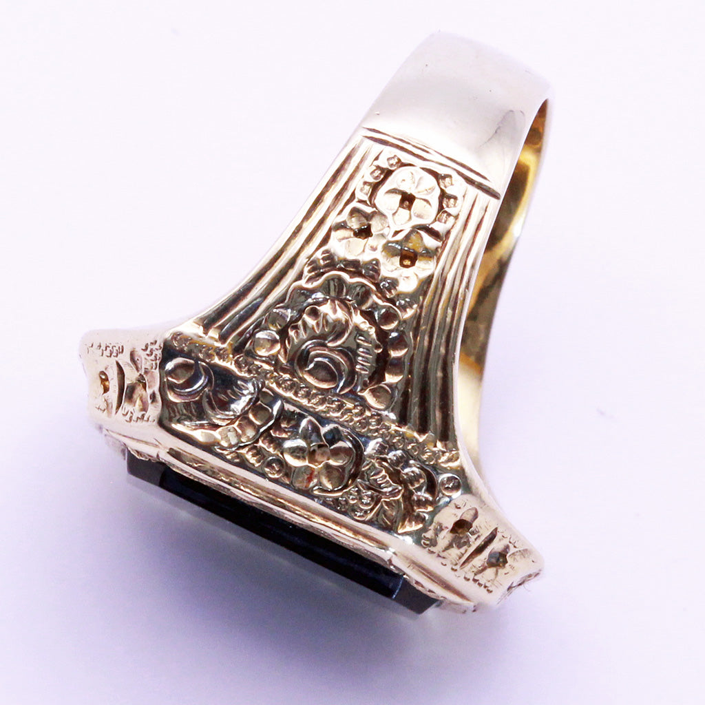 Antique Man's Signet Ring 14k Gold Onyx Austro-Hungary Large Masculine (7197)