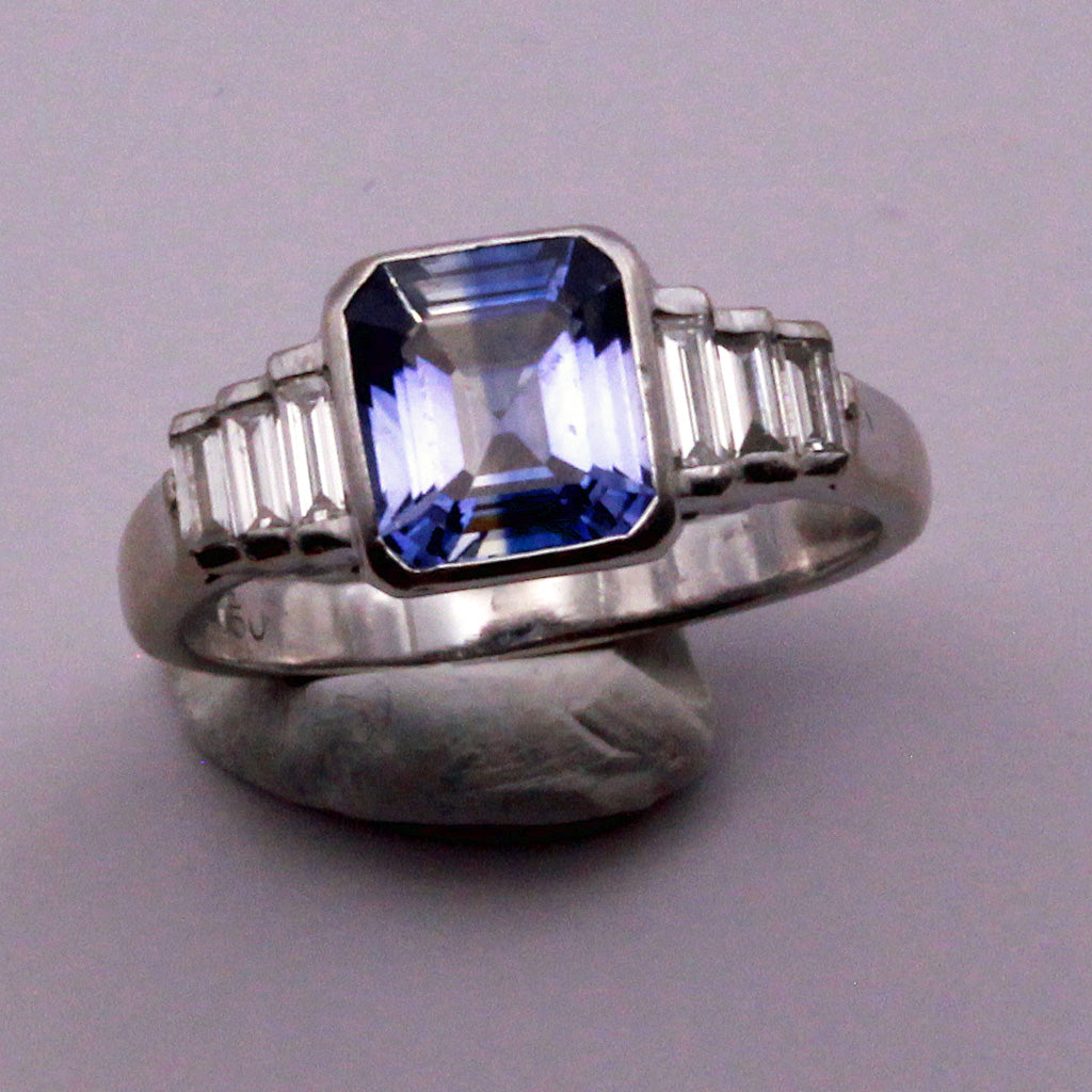 Sapphire and Diamond Ring French 18k white gold Art Deco style not old (7227)