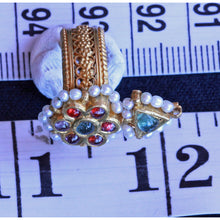 Antique / vintage ring 18k gold sapphires rubies pearl Indian lacy (7251)