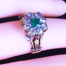 Antique vintage ring emerald diamonds 18k gold Indian (7256)