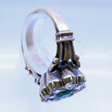 Antique vintage ring emerald diamonds 18k gold Indian (7256)