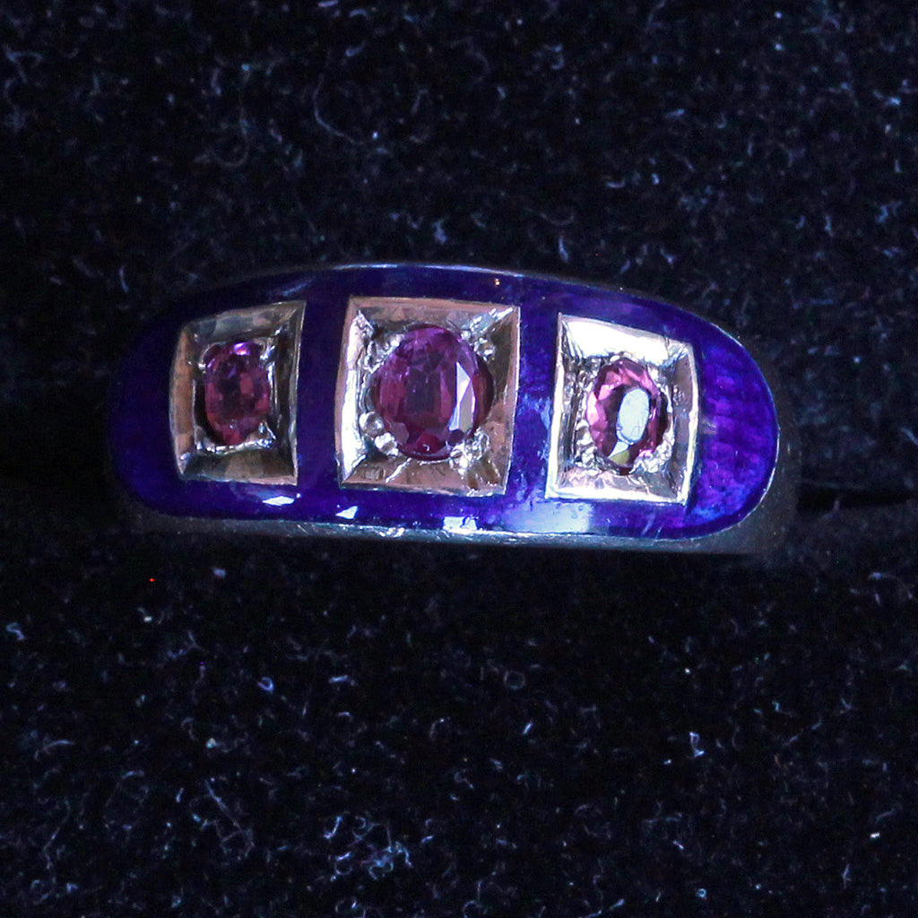 Antique Victorian ring gold almandine garnets blue enamel English unisex (7267)