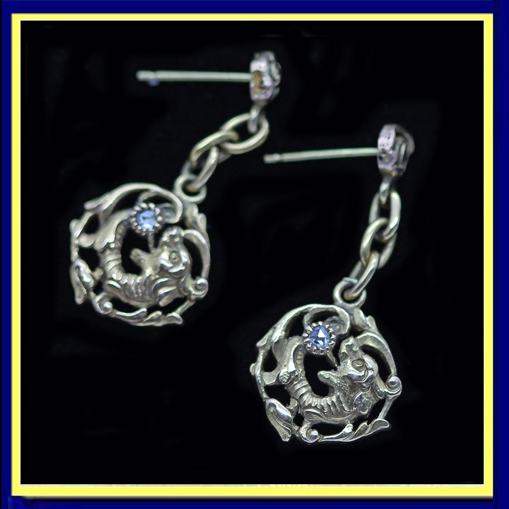 antique Chinese dragon pendant earrings gold diamonds